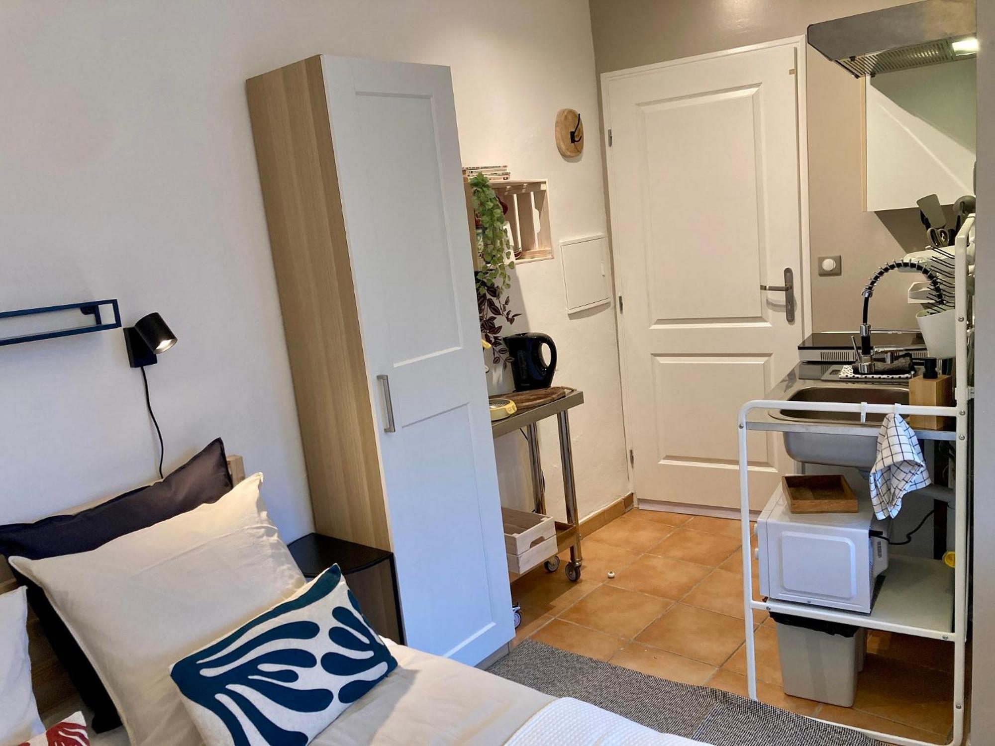 Aux 4 Logis Appart-Hotel - Studio Le Terra - Petit Dejeuner Inclus 1Ere Nuit Foix Ngoại thất bức ảnh