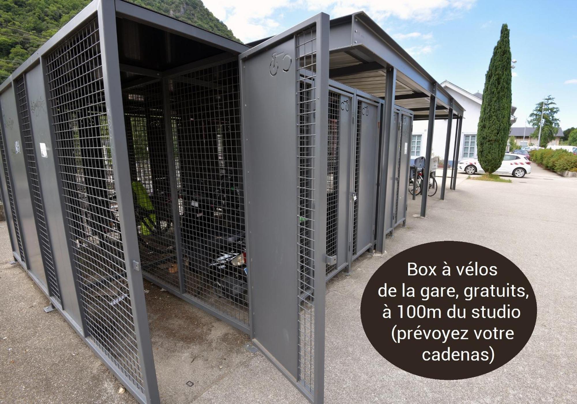 Aux 4 Logis Appart-Hotel - Studio Le Terra - Petit Dejeuner Inclus 1Ere Nuit Foix Ngoại thất bức ảnh