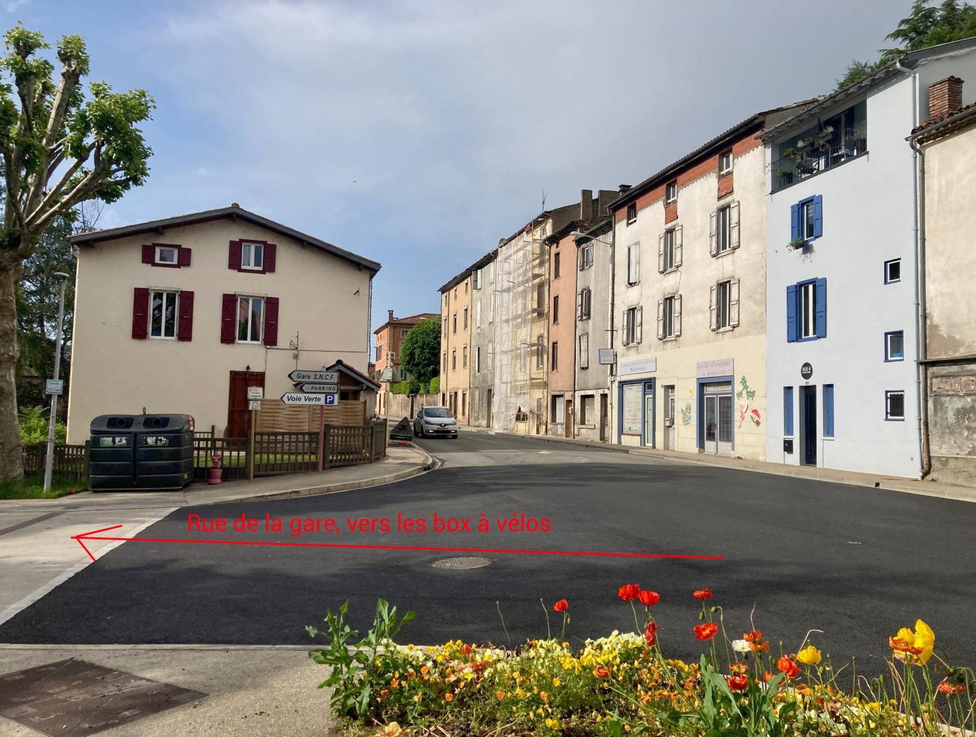 Aux 4 Logis Appart-Hotel - Studio Le Terra - Petit Dejeuner Inclus 1Ere Nuit Foix Ngoại thất bức ảnh
